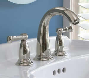 Hansgrohe Swing C Widespread Lavatory Faucet