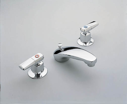 Moen 8924 Commercial Two Handle Widespread Lavatory Faucet Chrome